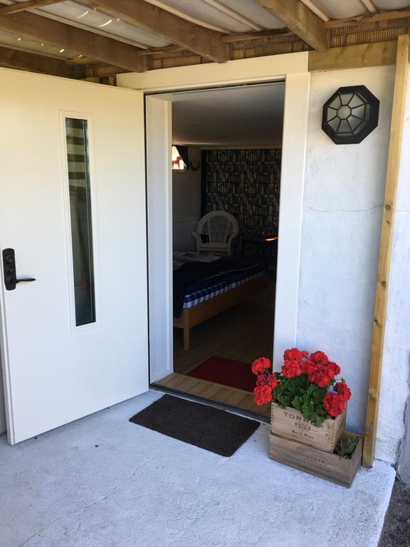 Rum I Villa - Kaerleksudden Norrtaelje Exteriér fotografie